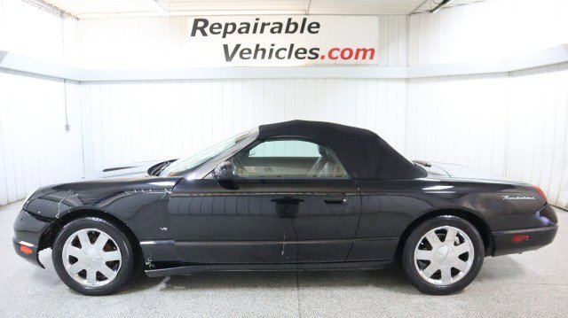 Used 2003 Ford Thunderbird image 20