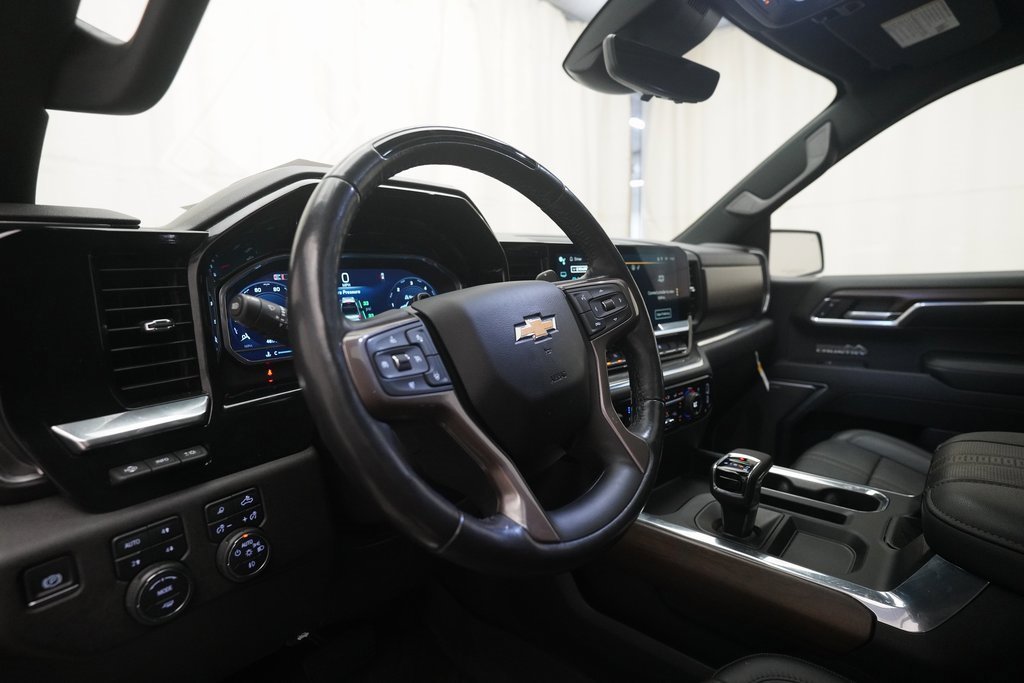 Used 2024 Chevrolet Silverado 1500 High Country image 8