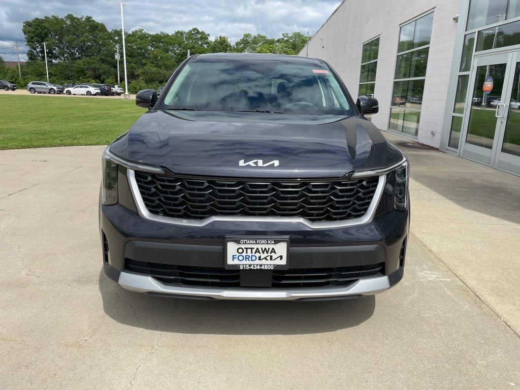 New 2026 Kia Sorento LX FWD image 3