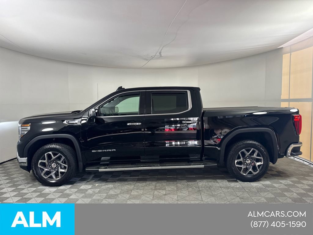 Used 2025 GMC Sierra 1500 SLT w/ SLT Premium Package image 11