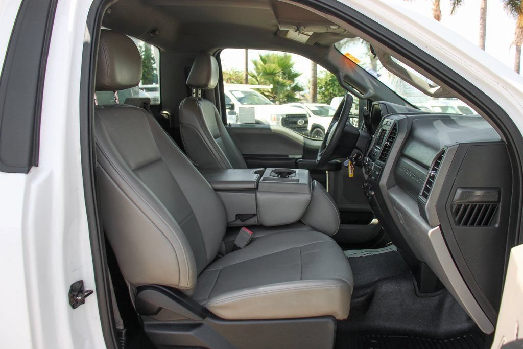 Used 2018 Ford F350 XL w/ Power Equipment Group RWD image 31