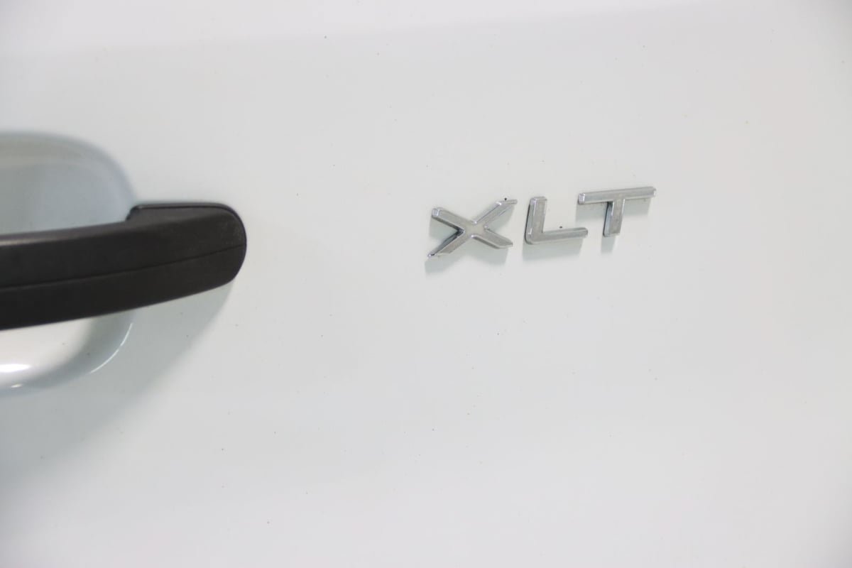 Used 2016 Ford Transit 350 XLT RWD image 12