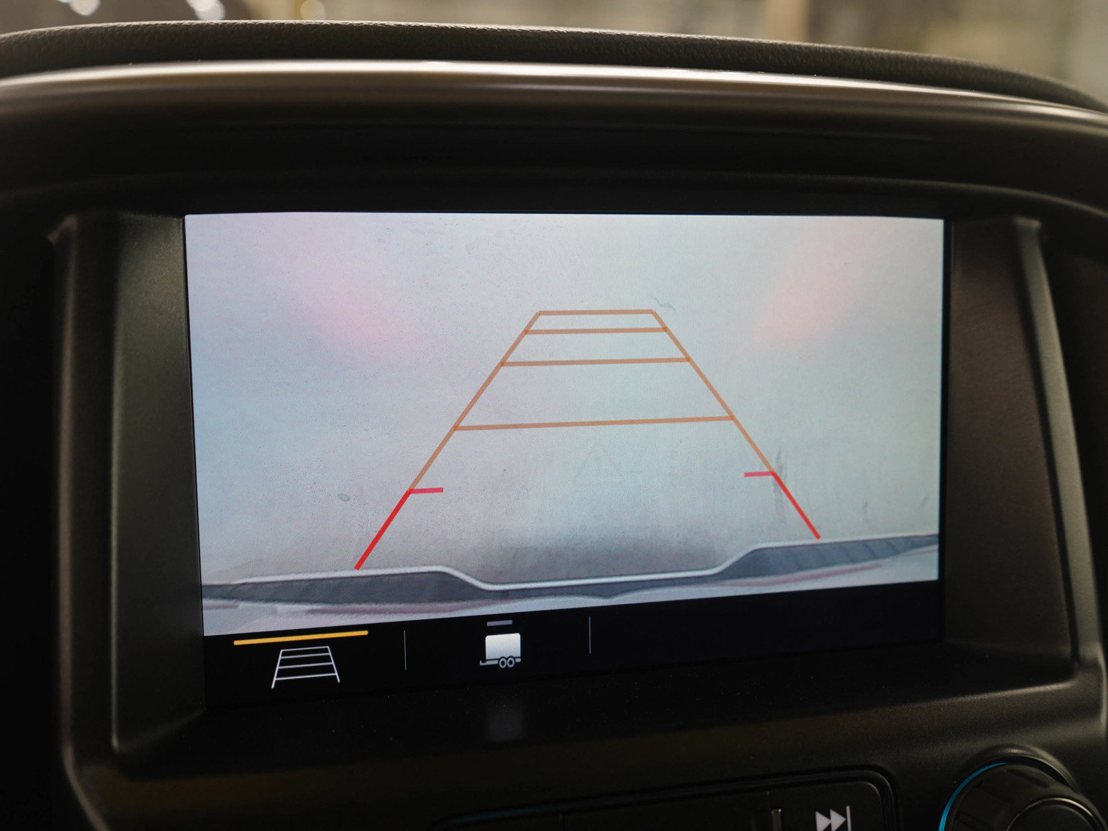 Used 2022 GMC Canyon AT4 image 30