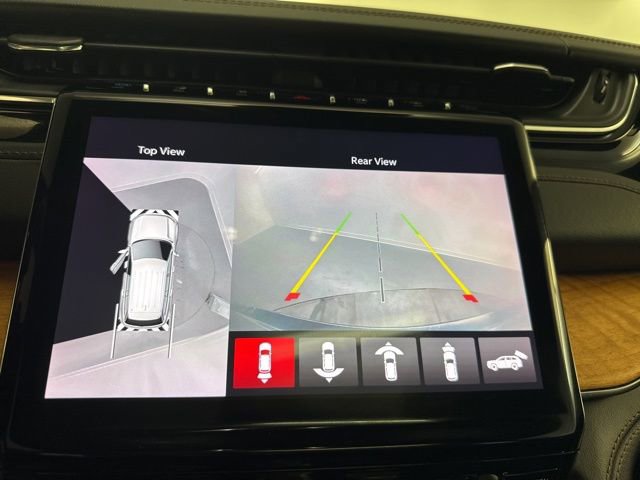 Used 2023 Jeep Grand Cherokee Summit image 22