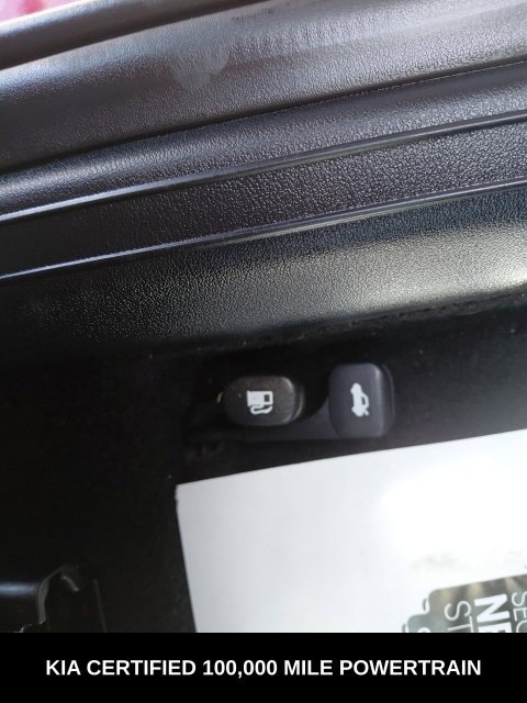 Used 2025 Kia K4 EX FWD image 27