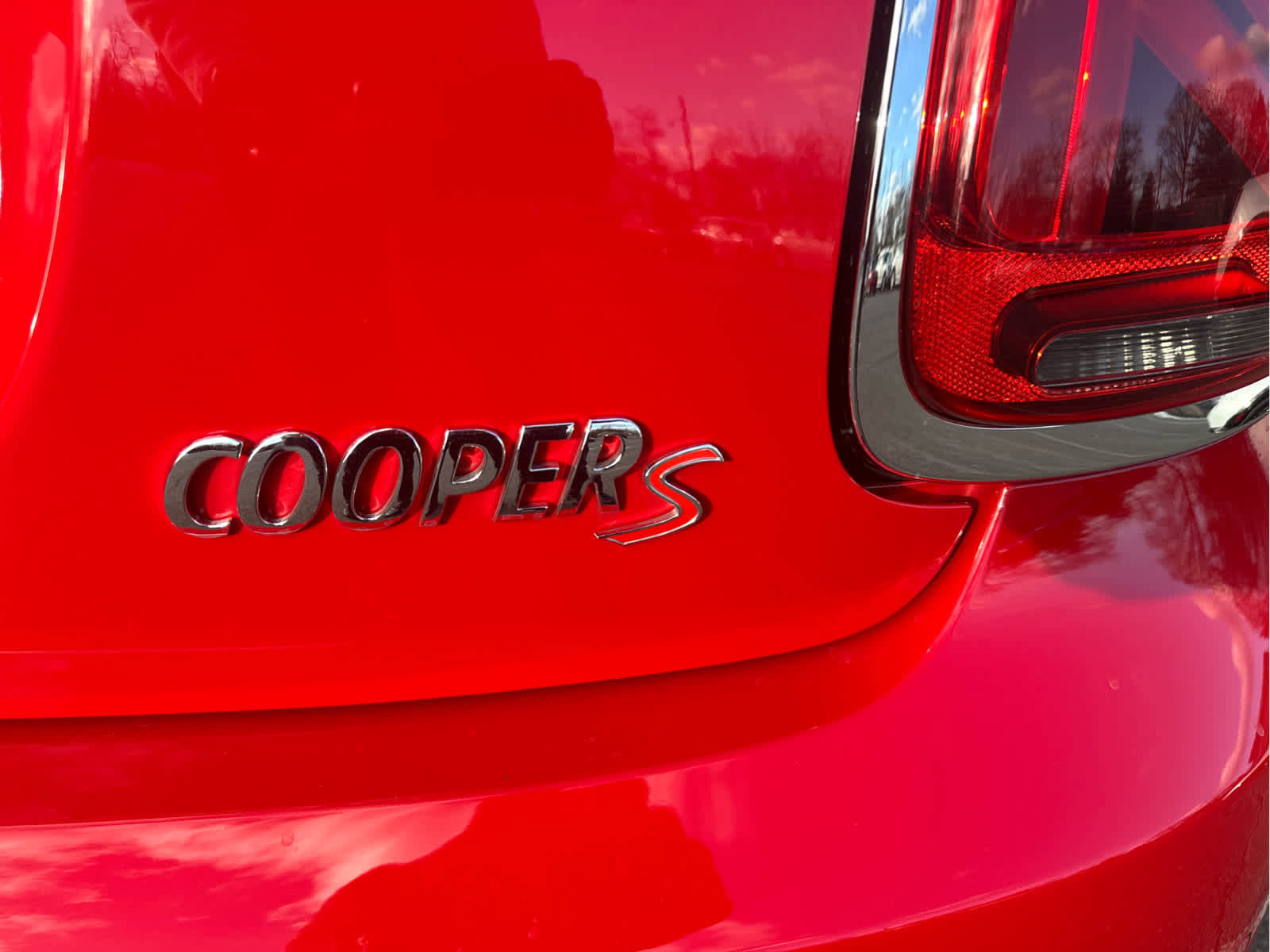 Used 2023 MINI Cooper S w/ Signature Upholstery Package image 6