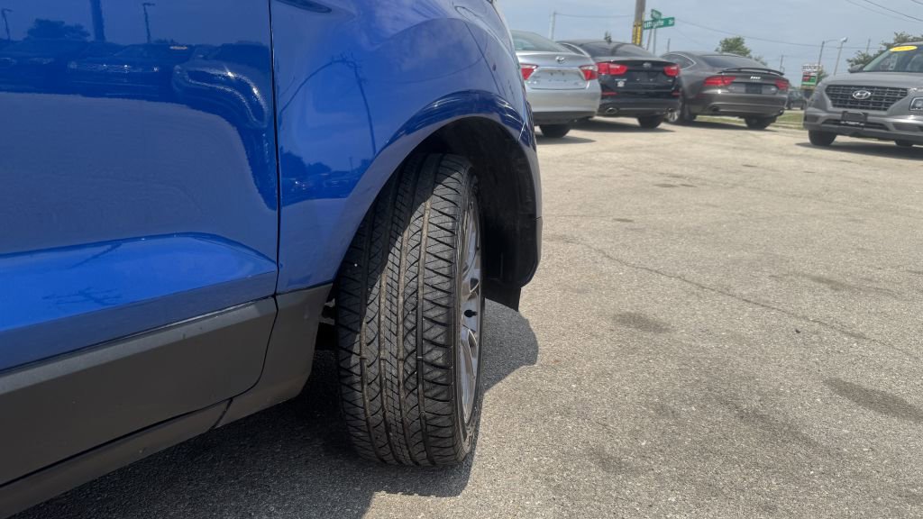 Used 2020 Ford EcoSport Titanium FWD image 10