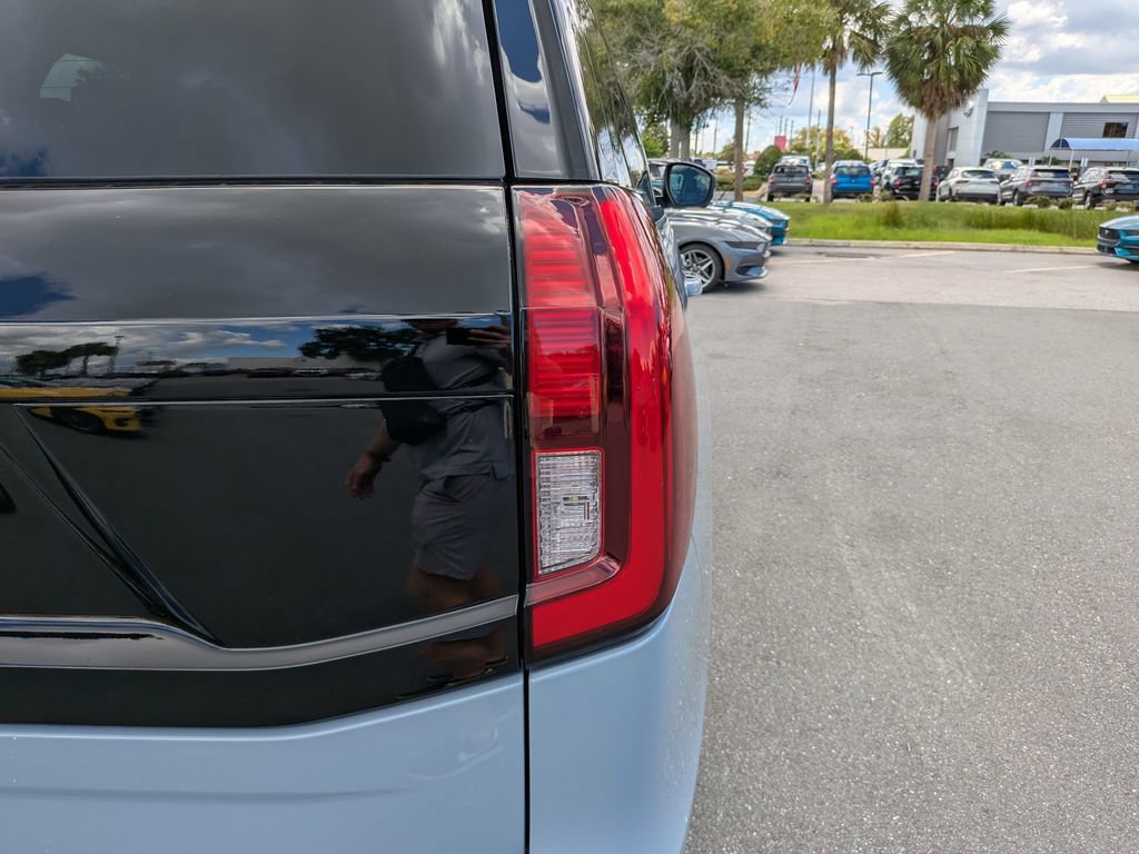 New 2027 Ford Expedition Active RWD image 10