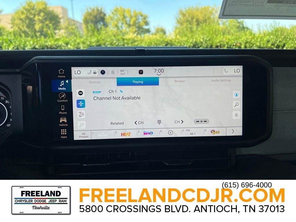 New 2025 Jeep Gladiator Sport image 26