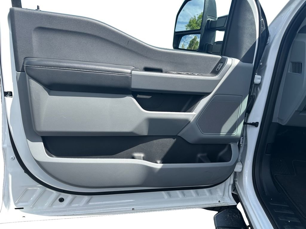 Used 2024 Ford F250 XLT w/ Snow Plow Prep Package AWD/4WD image 24