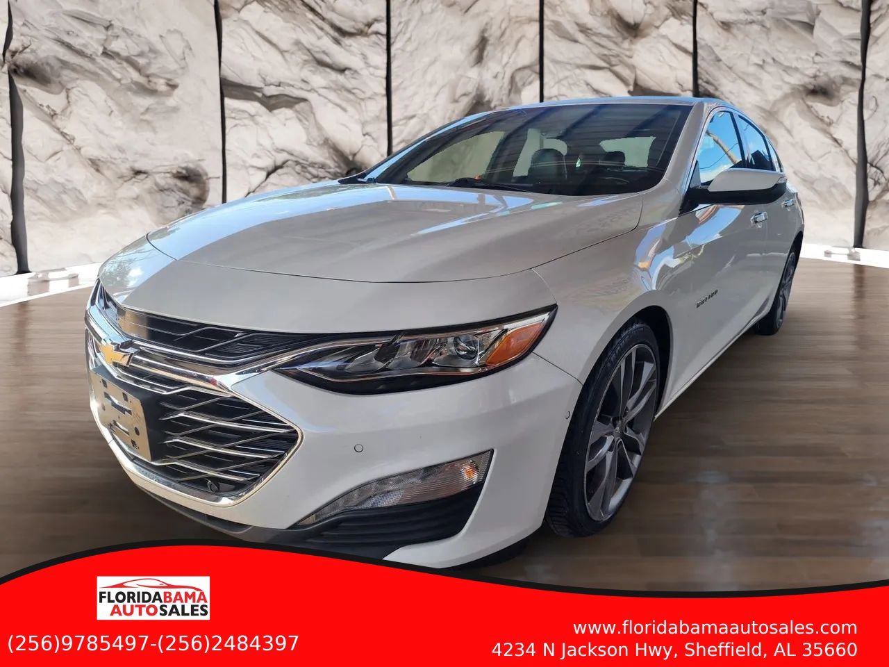 Used 2019 Chevrolet Malibu Premier w/ Sun and Wheel Package image 3