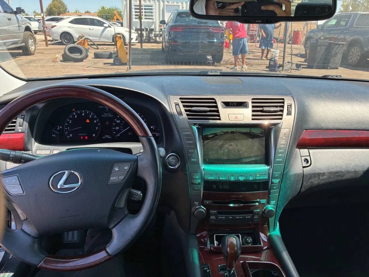 Used 2007 Lexus LS 460 RWD image 22