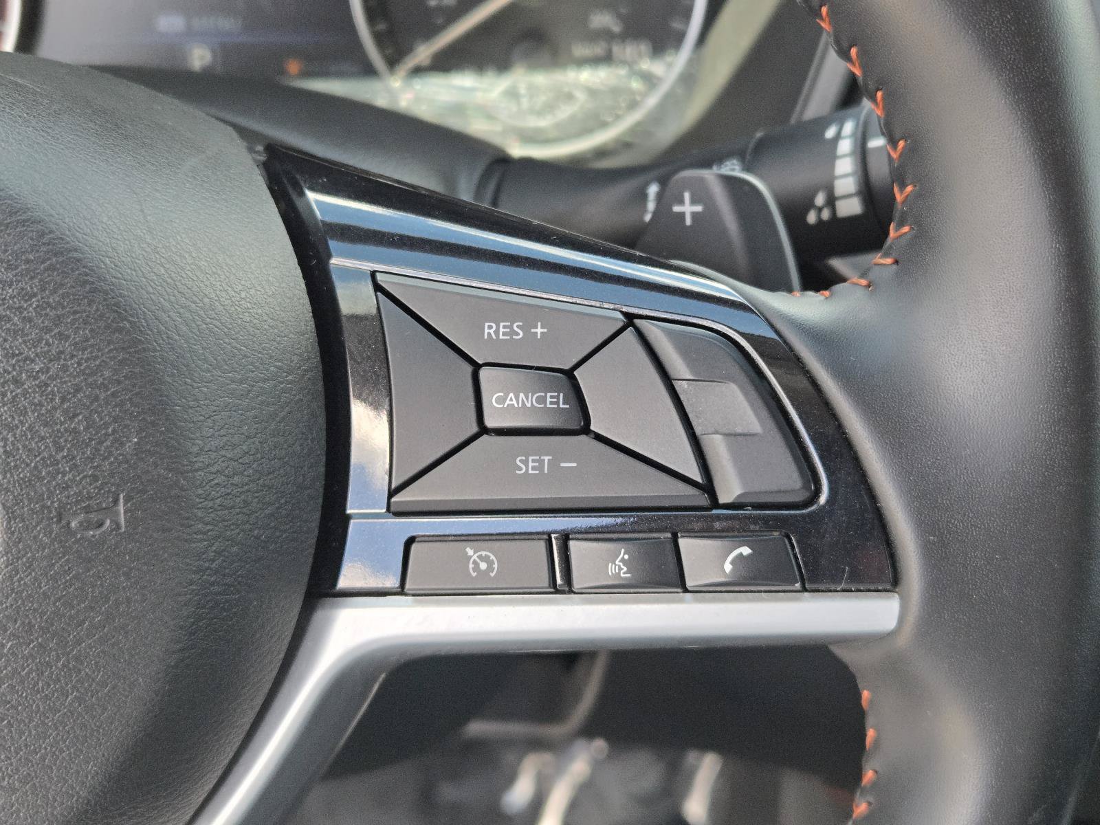Used 2025 Nissan Altima 2.5 SR FWD image 18