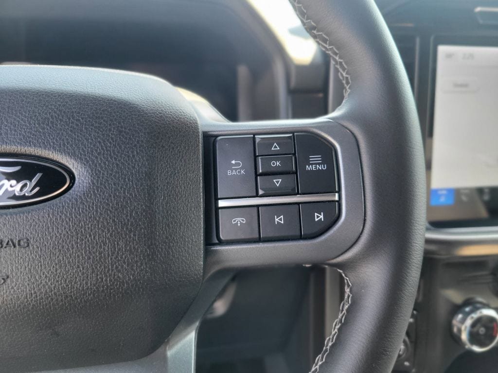 Used 2025 Ford F150 Lariat w/ Bed Utility Package AWD/4WD image 29