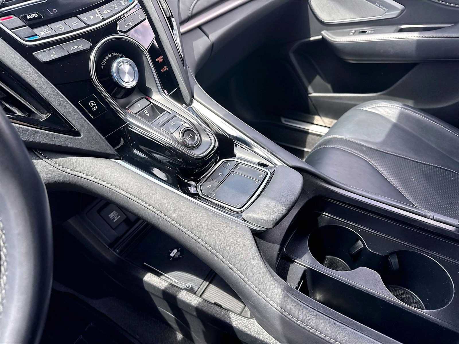Used 2024 Acura RDX SH-AWD w/ Technology Package image 19
