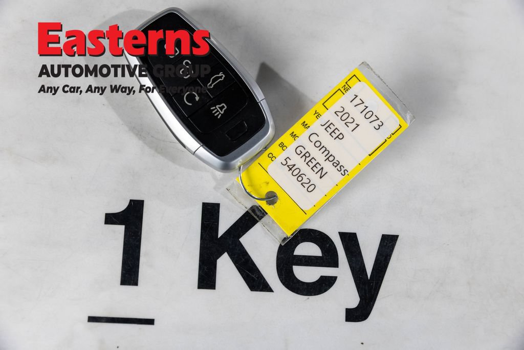 Used 2021 Jeep Compass Latitude AWD/4WD image 26