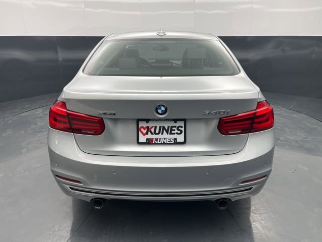 Used 2018 BMW 340i xDrive Sedan image 6