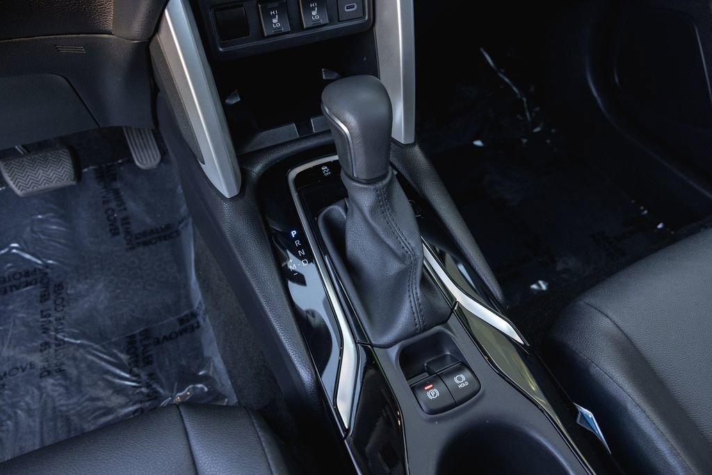 Certified 2024 Toyota Corolla Cross XLE w/ Convenience Package image 17