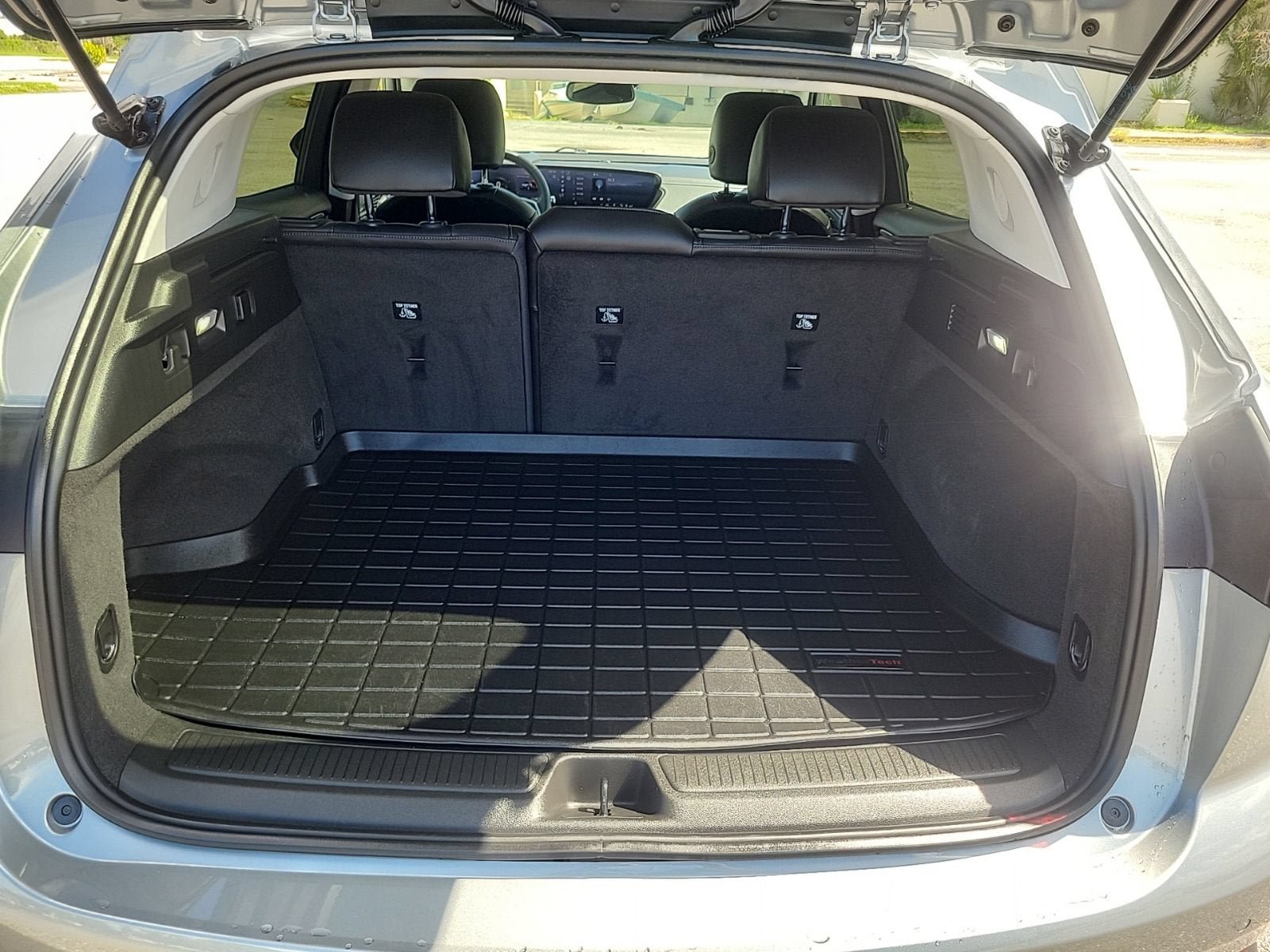 Used 2025 Buick Envision Preferred AWD/4WD image 8
