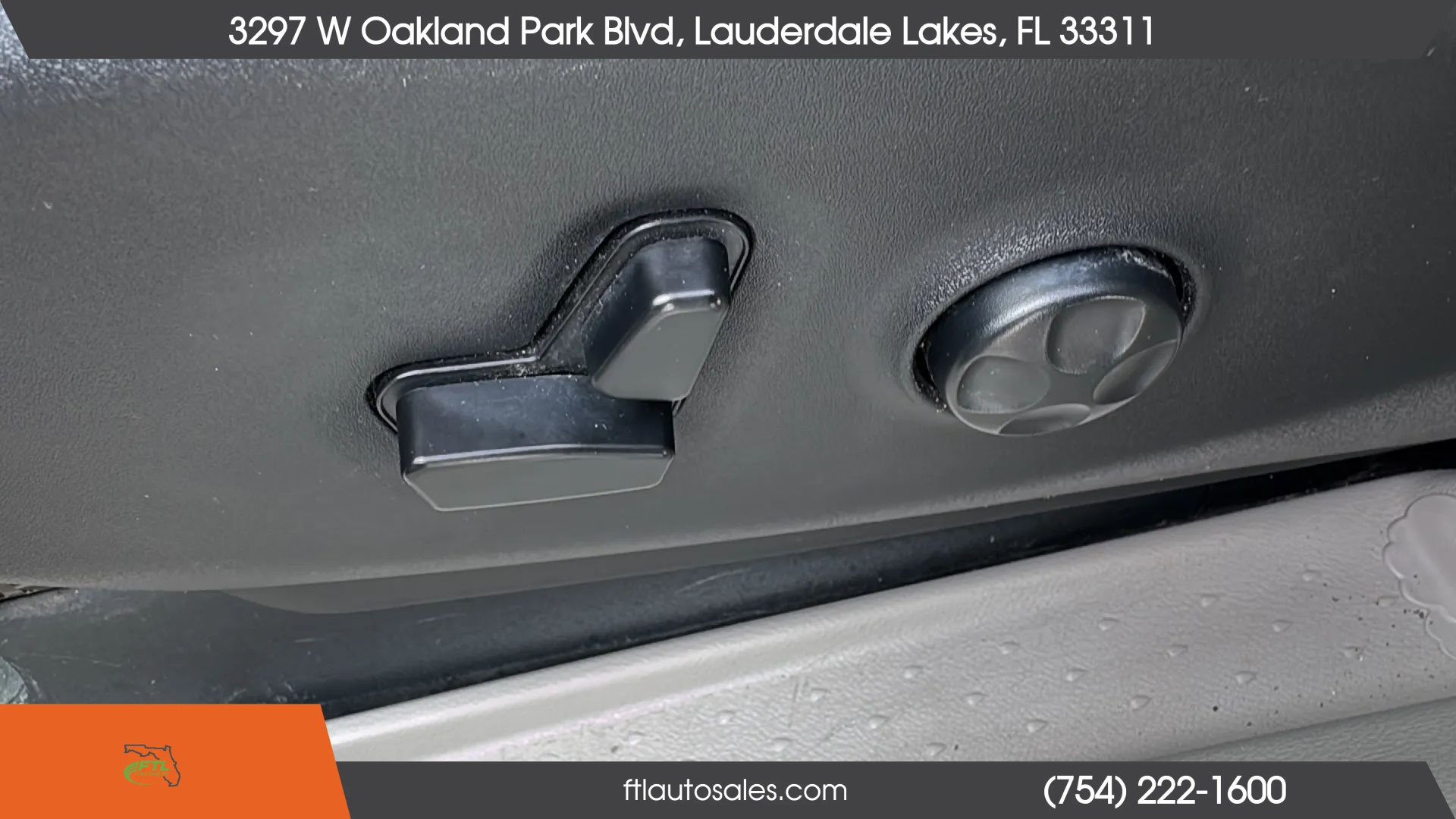 Used 2018 Chrysler Pacifica LX FWD image 15