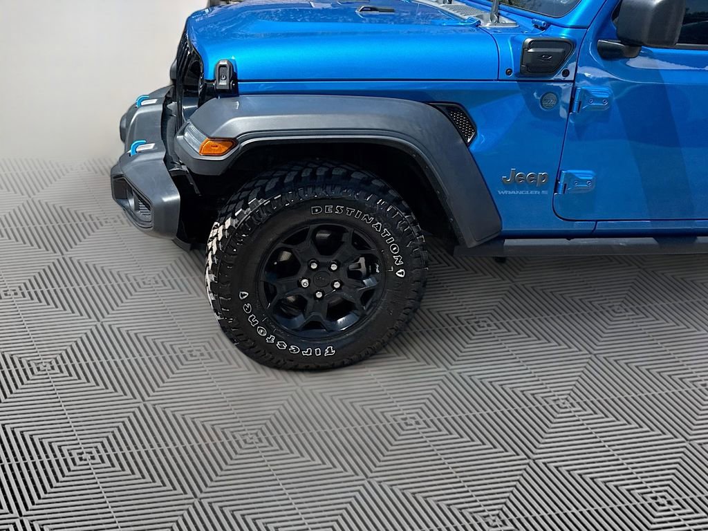 Used 2023 Jeep Wrangler Unlimited w/ Cold Weather Group image 35