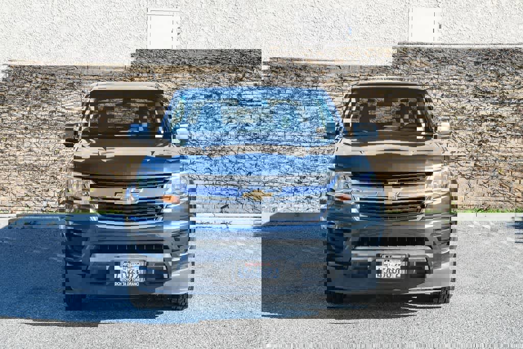 Used 2019 Chevrolet Colorado W/T w/ WT Convenience Package image 2