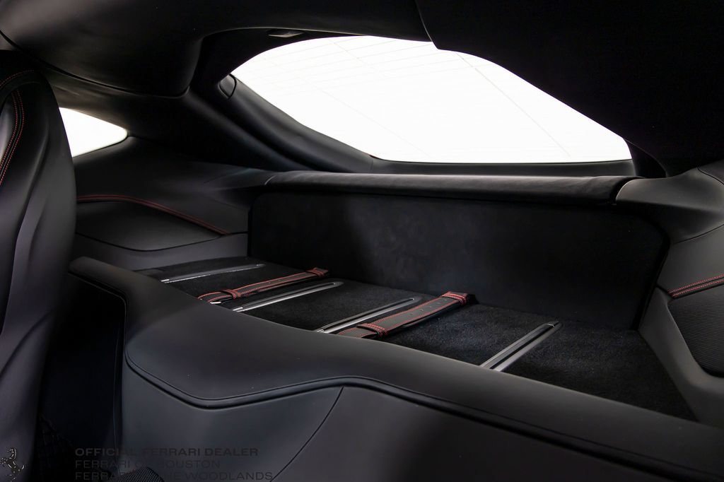 Certified 2018 Ferrari 812 Superfast RWD image 16