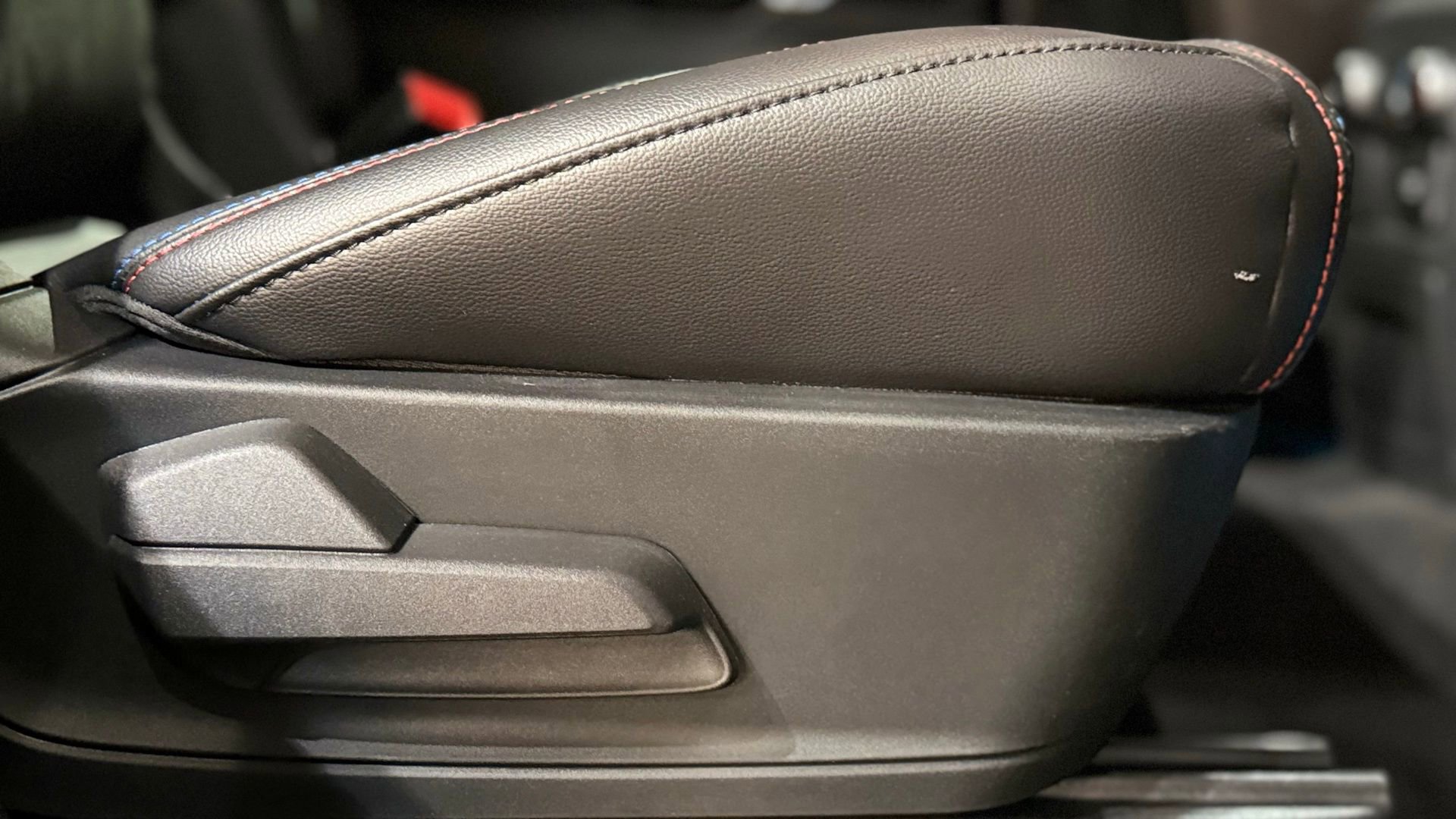 Used 2023 Ford Explorer ST w/ Equipment Group 401A image 78