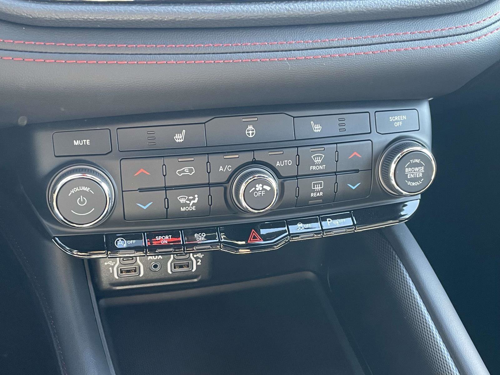 Used 2024 Dodge Durango GT w/ Trailer Tow Group IV video 4