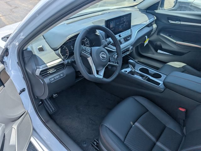 New 2026 Nissan Altima 2.5 SR FWD image 13