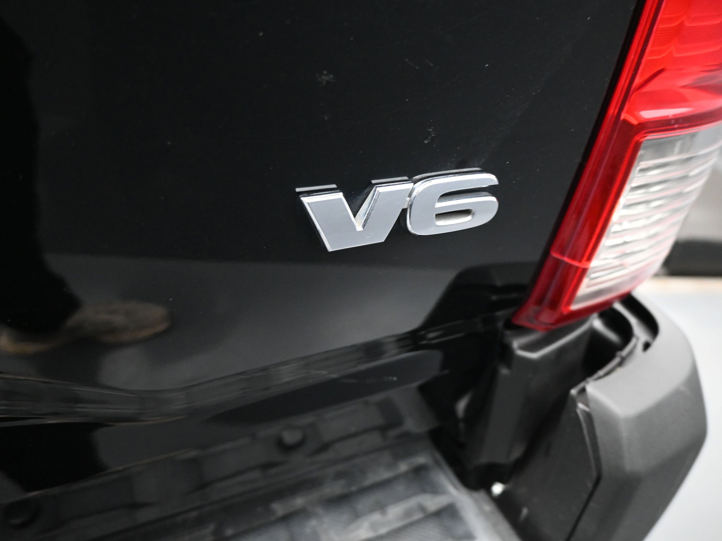 Used 2017 Toyota Tacoma TRD Sport image 23