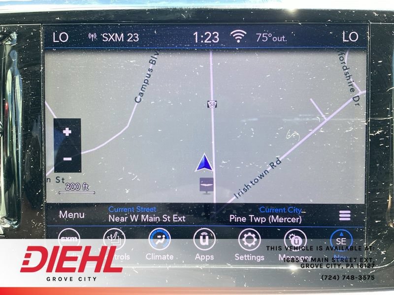Used 2019 Chrysler Pacifica Touring Plus w/ Cold Weather Group FWD image 19