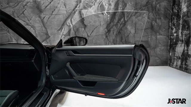 Used 2024 Porsche 911 Targa 4 GTS image 11