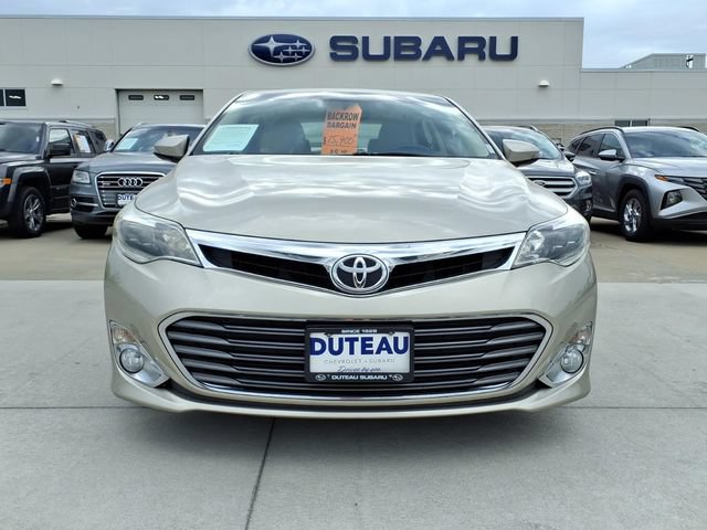 Used 2014 Toyota Avalon Limited FWD image 2
