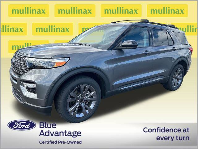 Certified 2022 Ford Explorer XLT w/ Equipment Group 202A image 2