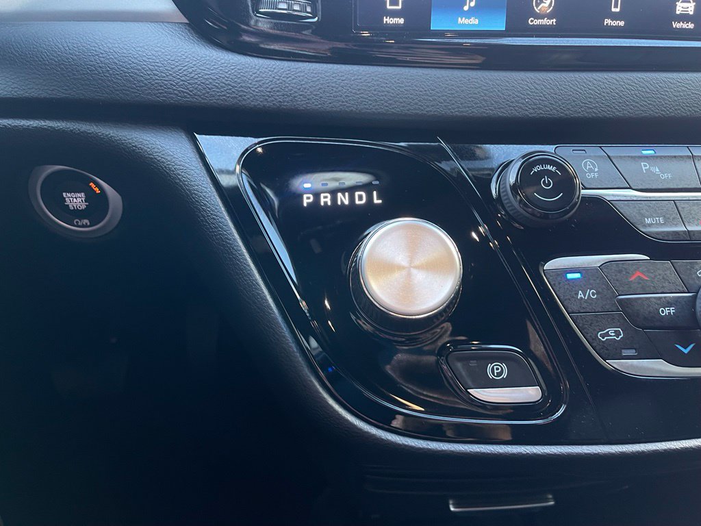 New 2027 Chrysler Pacifica LX FWD image 21