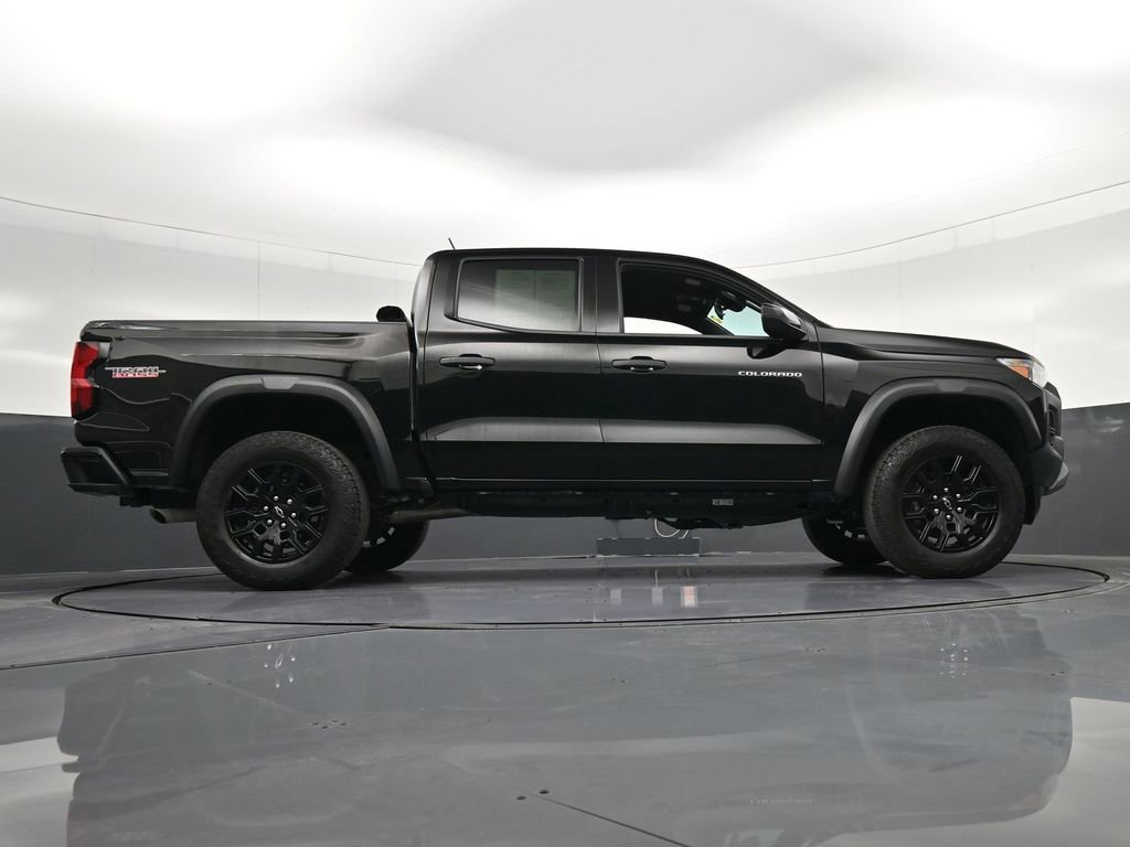 Used 2024 Chevrolet Colorado Trail Boss w/ Advanced Trailering Package AWD/4WD image 30