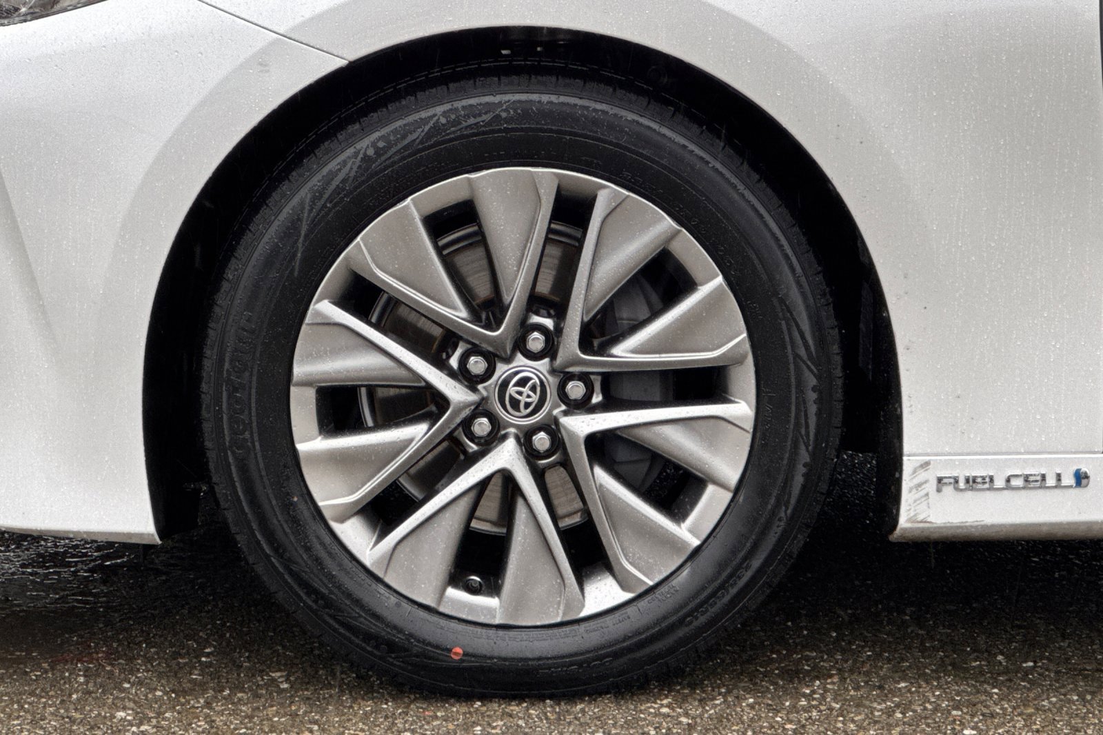 Certified 2023 Toyota Mirai XLE image 12