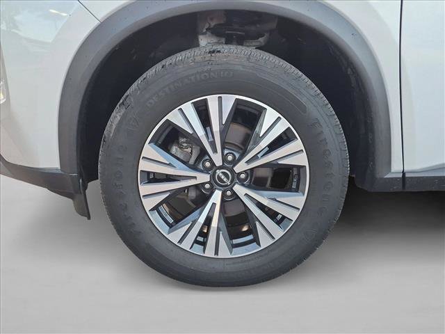 Used 2022 Nissan Rogue SV AWD/4WD image 22