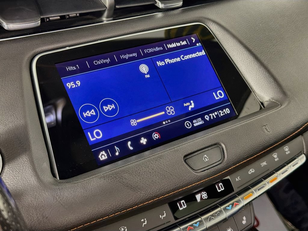 Used 2020 Cadillac XT4 Sport w/ Trailering Package AWD/4WD image 14