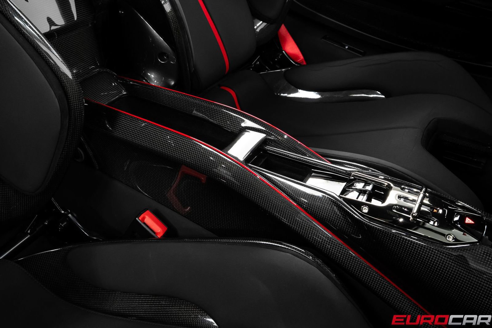 Used 2021 Ferrari SF90 Stradale AWD/4WD image 39