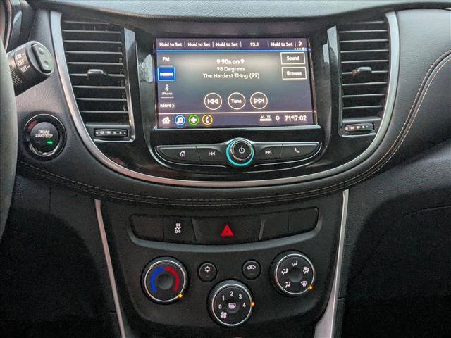 Used 2022 Chevrolet Trax LT w/ Driver Confidence Package image 13