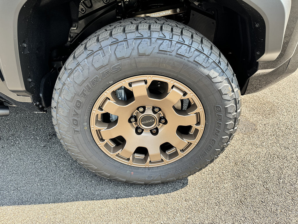 New 2026 Toyota 4Runner Trailhunter AWD/4WD image 24