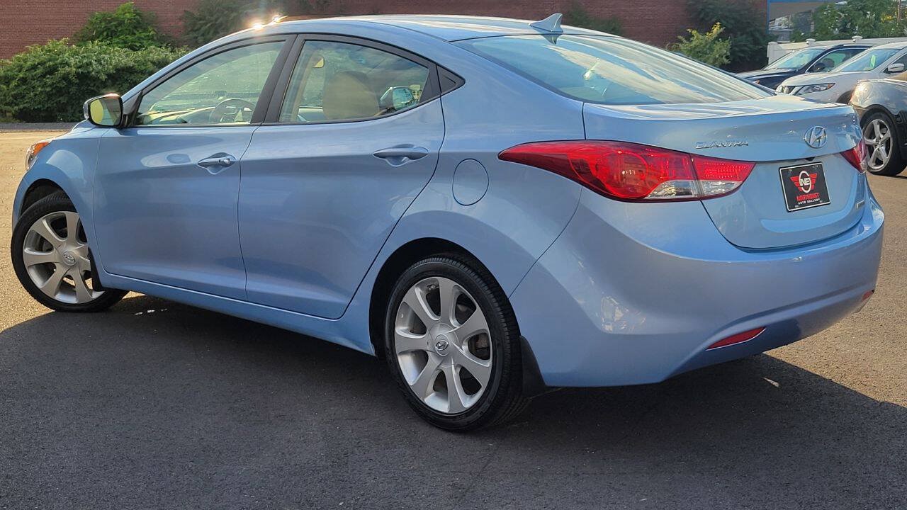 Used 2013 Hyundai Elantra Limited w/ Technology Pkg FWD image 8