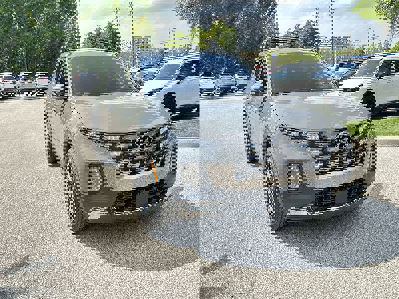 Used 2023 Hyundai Santa Cruz Limited w/ Tow & Go Package image 8