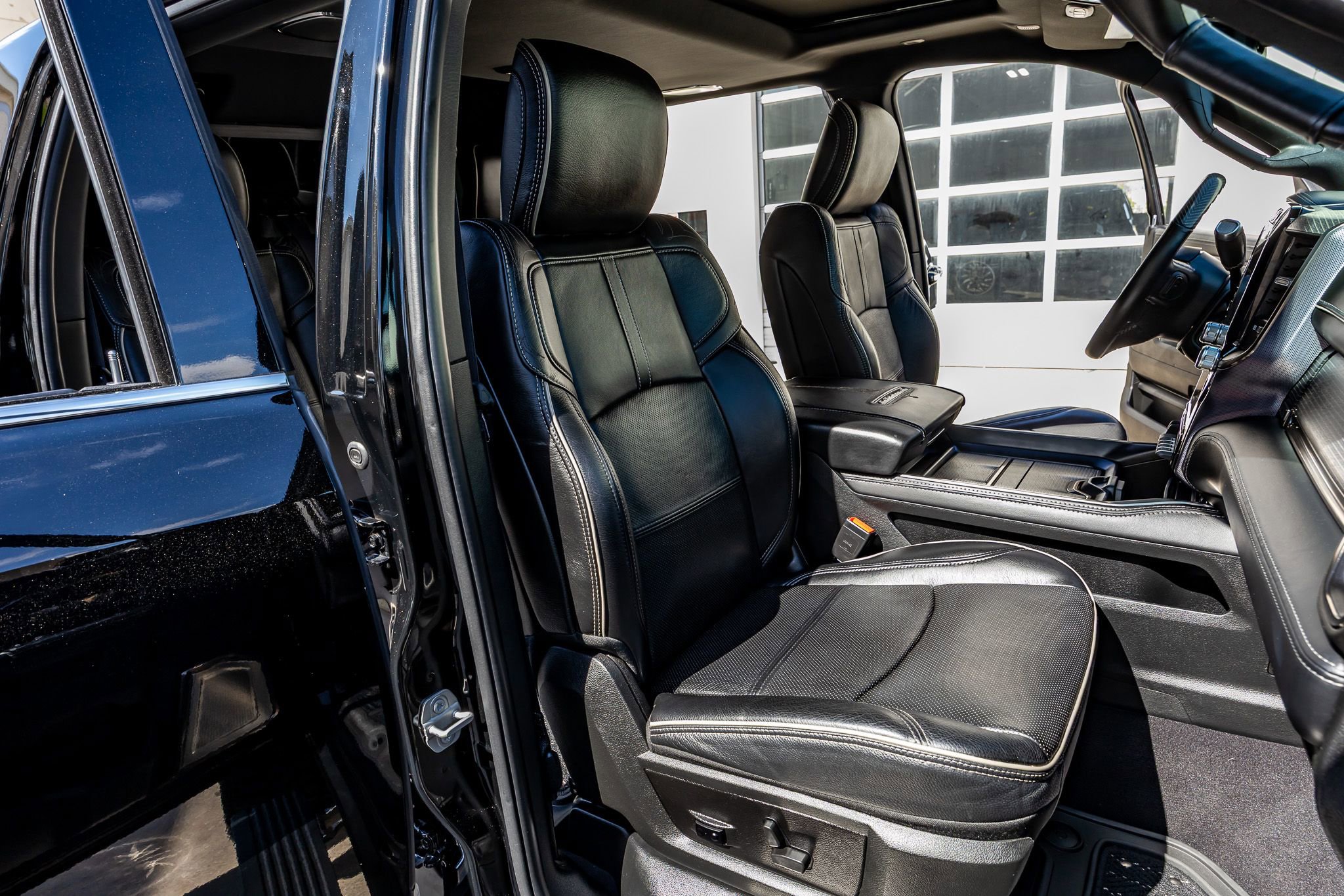 Used 2021 RAM 2500 Limited image 31