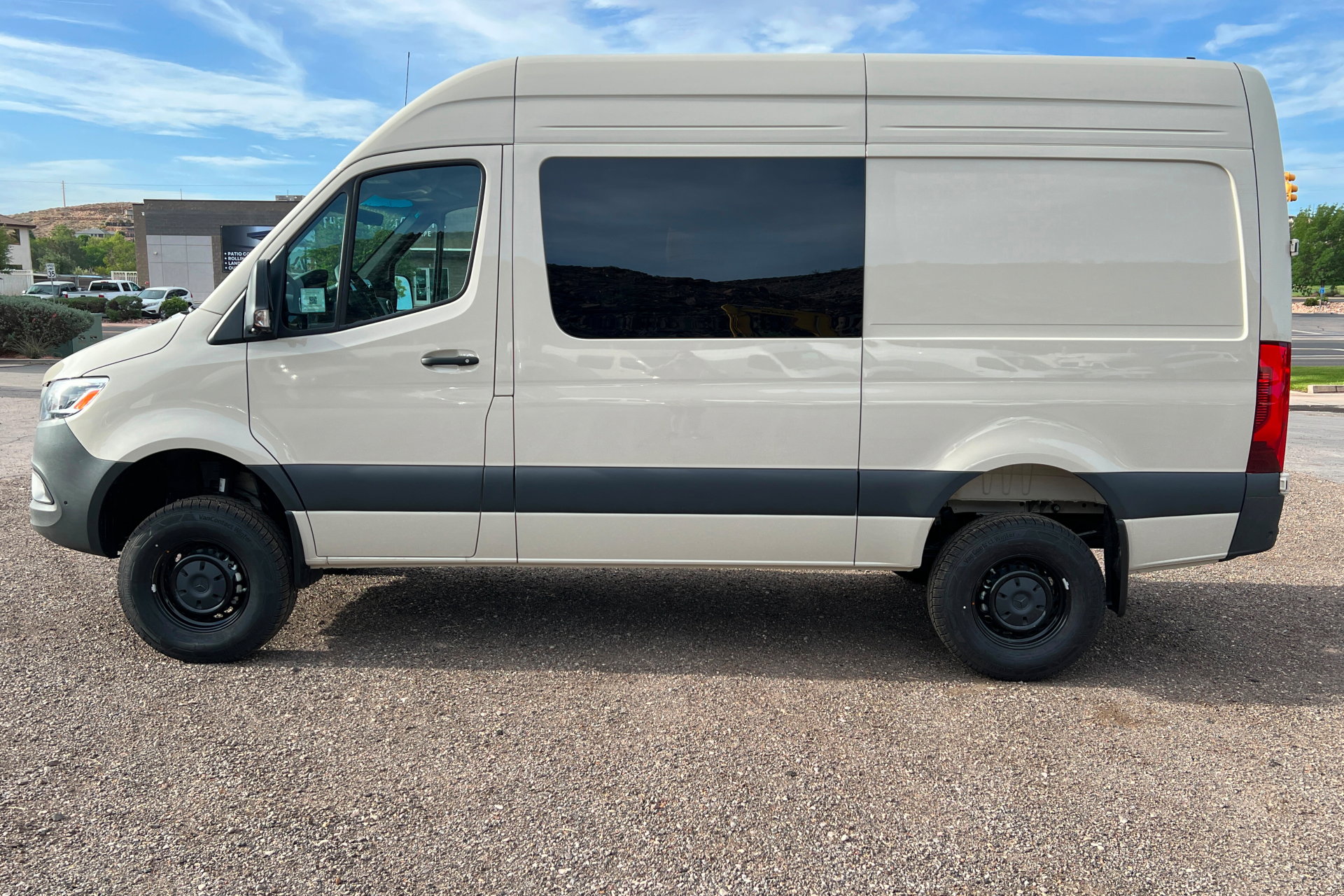 New 2026 Mercedes-Benz Sprinter 2500 image 2