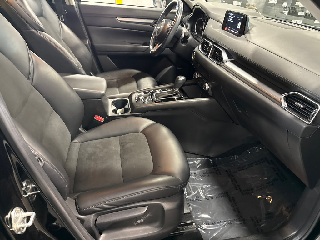 Used 2018 MAZDA CX-5 Touring w/ Preferred Equipment Package AWD/4WD image 18