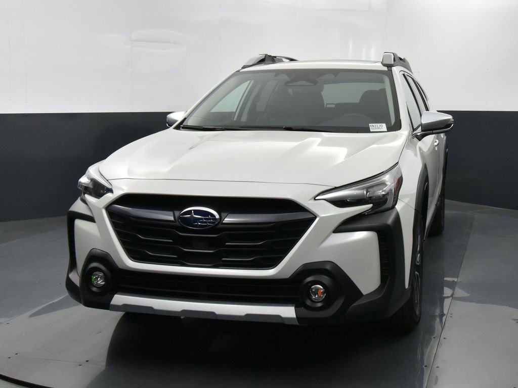 New 2025 Subaru Outback Touring XT image 4