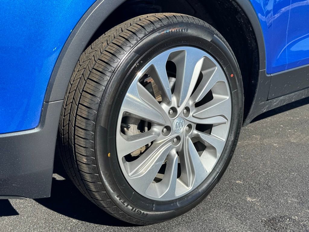 Used 2018 Buick Encore Preferred image 29